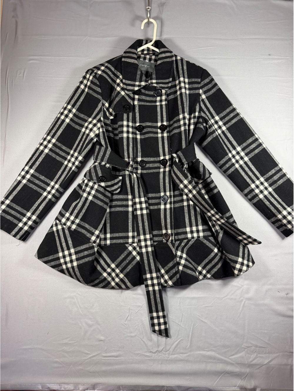 Apt. 9 Women's XL Black and White Plaid Wool Peacoat with Belt